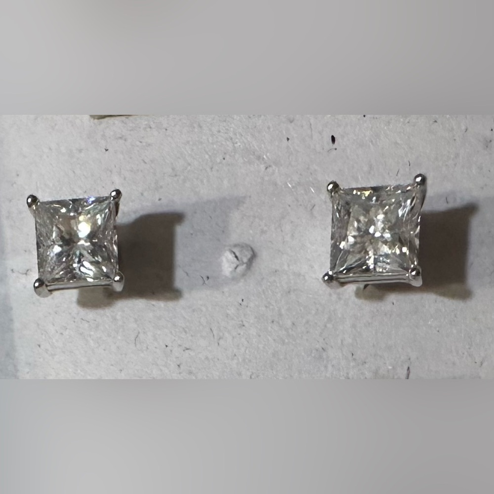 Moissanite 2 Carat Sterling Silver Stud Earrings - NWT